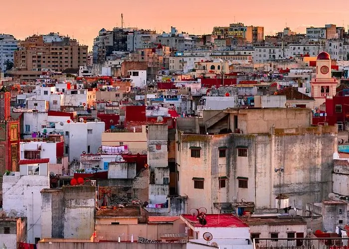 Menjelajahi Pesona Tangier