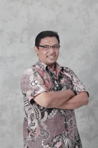 Syamsudin S. Si. - Biologi